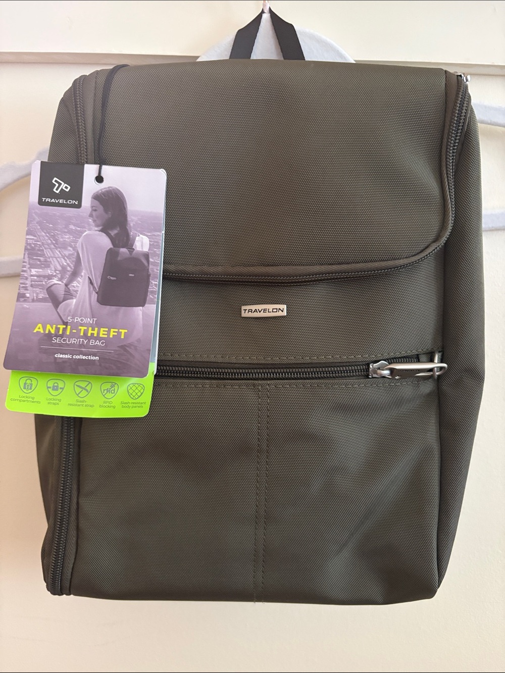 NWT Travelon Anti Theft Unisex Small Convertible Backpack Green Travel Bag